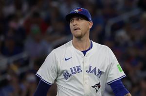 The home-run bug continues to haunt Blue Jays closer Jeff Hoffman. That could force a change of plans at the trade deadline