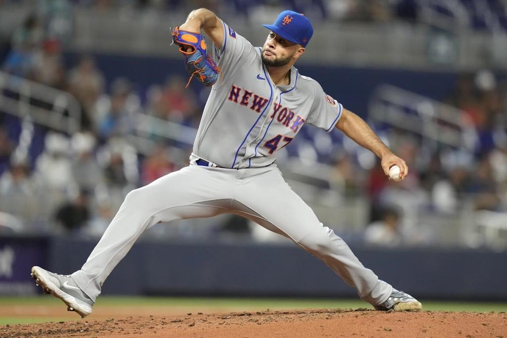 Marlins' Jake Burger hits game-winning single, Miami beat Mets after  blowing late lead