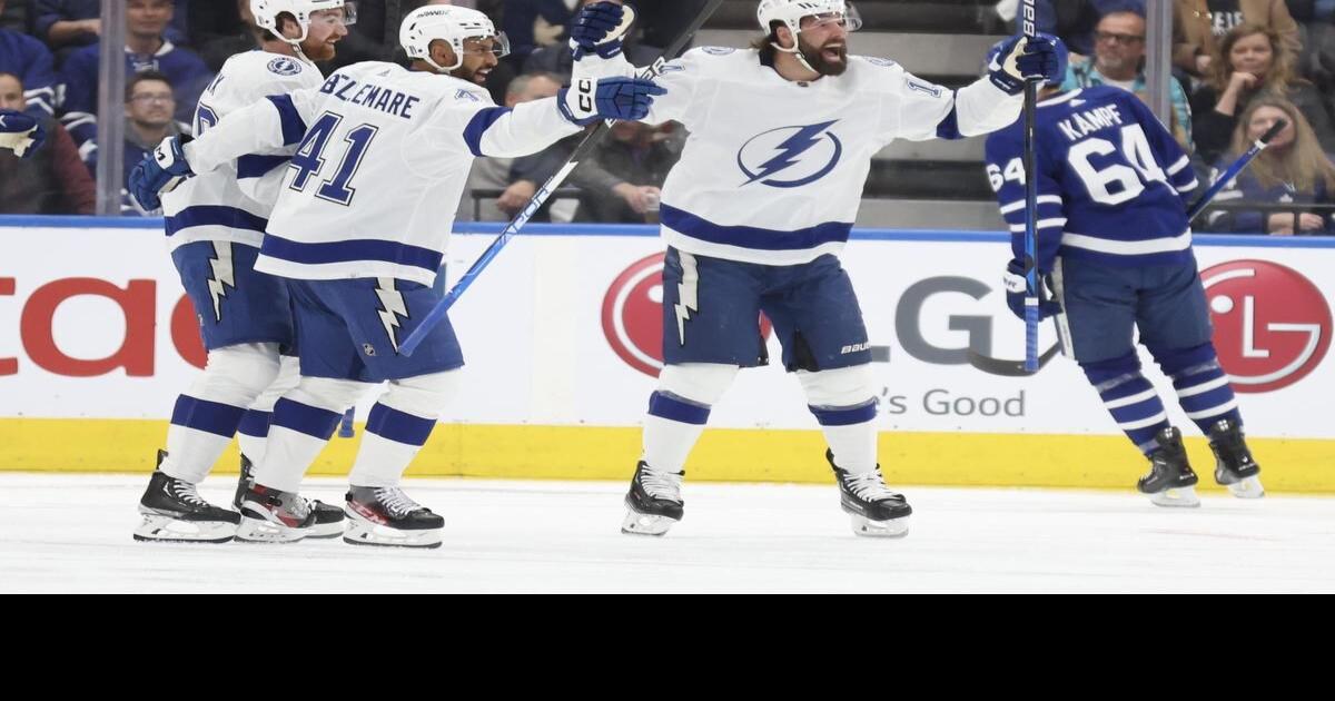 Leafs vs. Lightning Game 1 Bunting ejected, Tampa pulls away