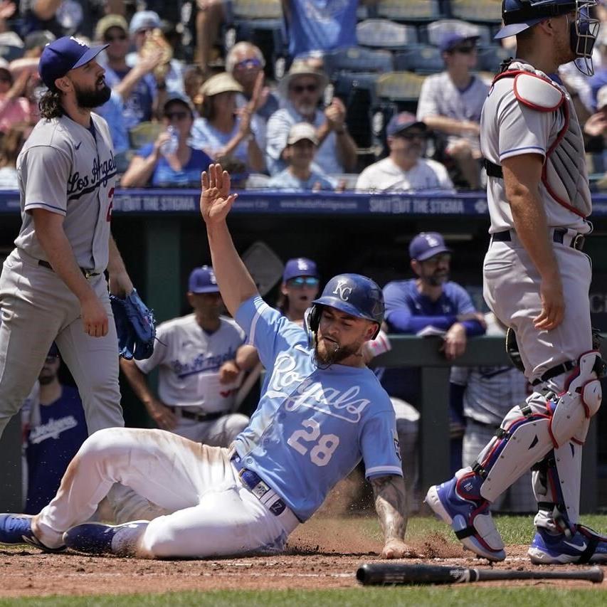 ⚾ Brady Singer dazzles as Royals blow out Dodgers to win first series since  May 17