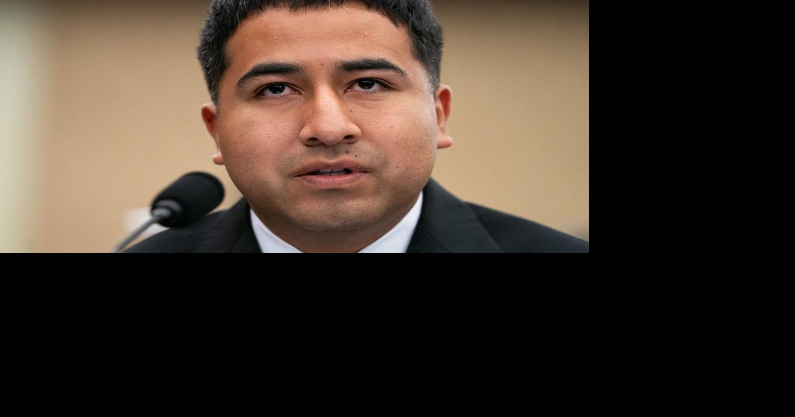 Judge dismisses California deportation case for Mexican father of 3 US Marines