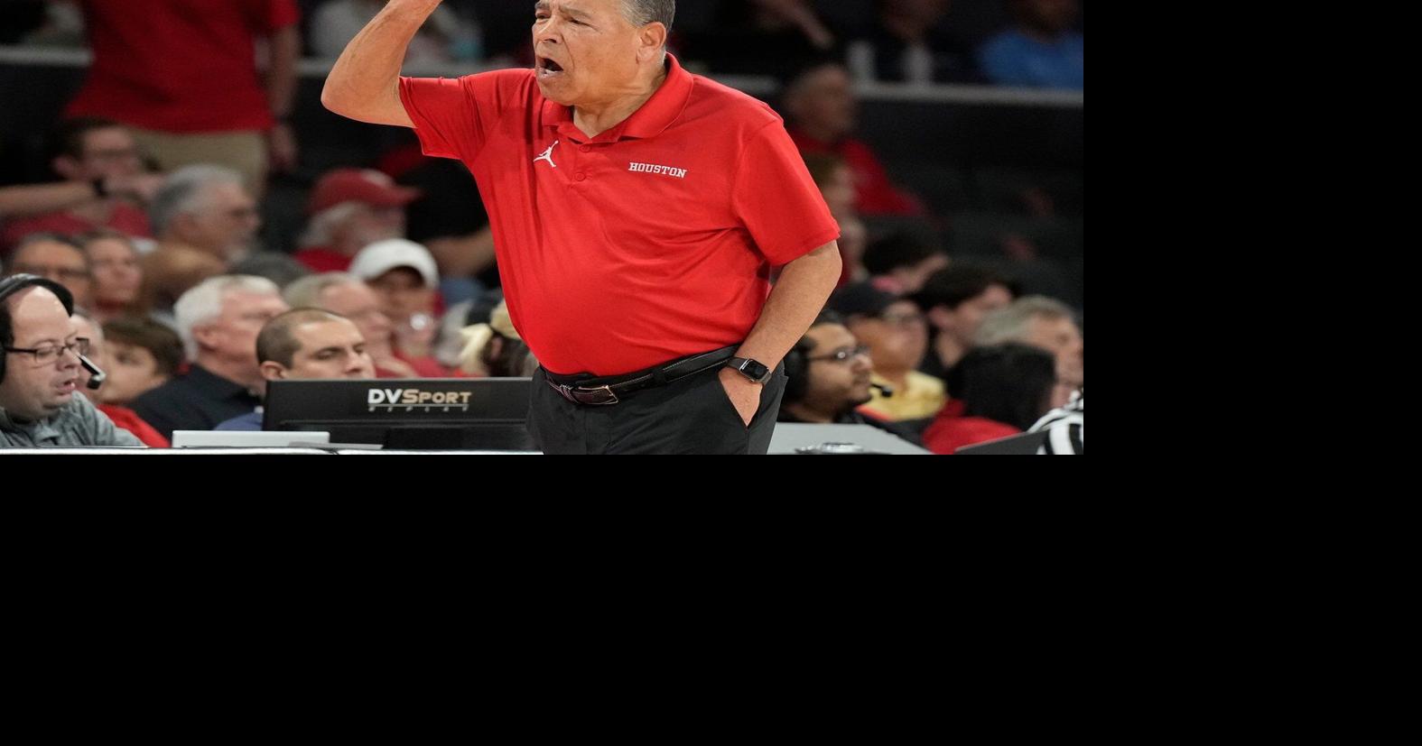 Houston coach Kelvin Sampson defers induction into North Carolina Sports Hall of Fame to 2027