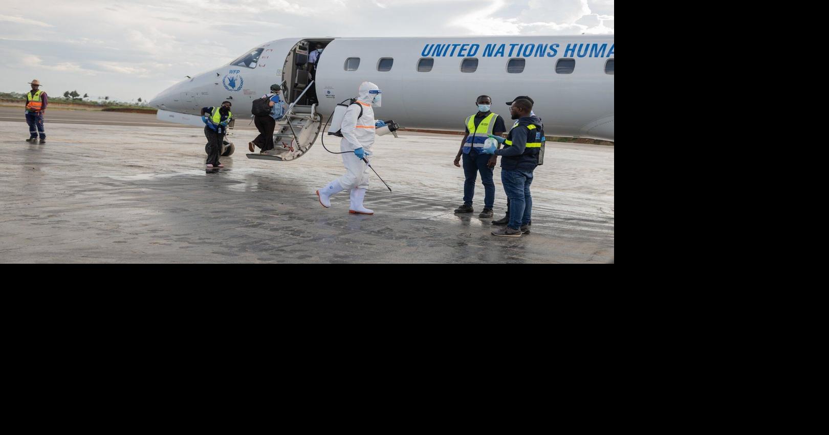 Canada extends Ebola travel restrictions for another 30 days