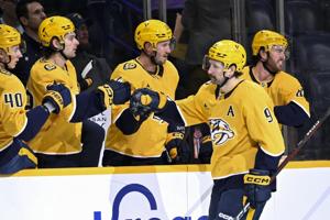 Filip Forsberg scores twice to help the Predators beat the Kraken 5-3