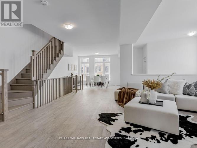 Inside this 1.4M newly built townhouse near Yorkdale Mall