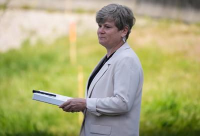 Publicly funded in vitro fertilization now available in B.C., offering up to $19,000
