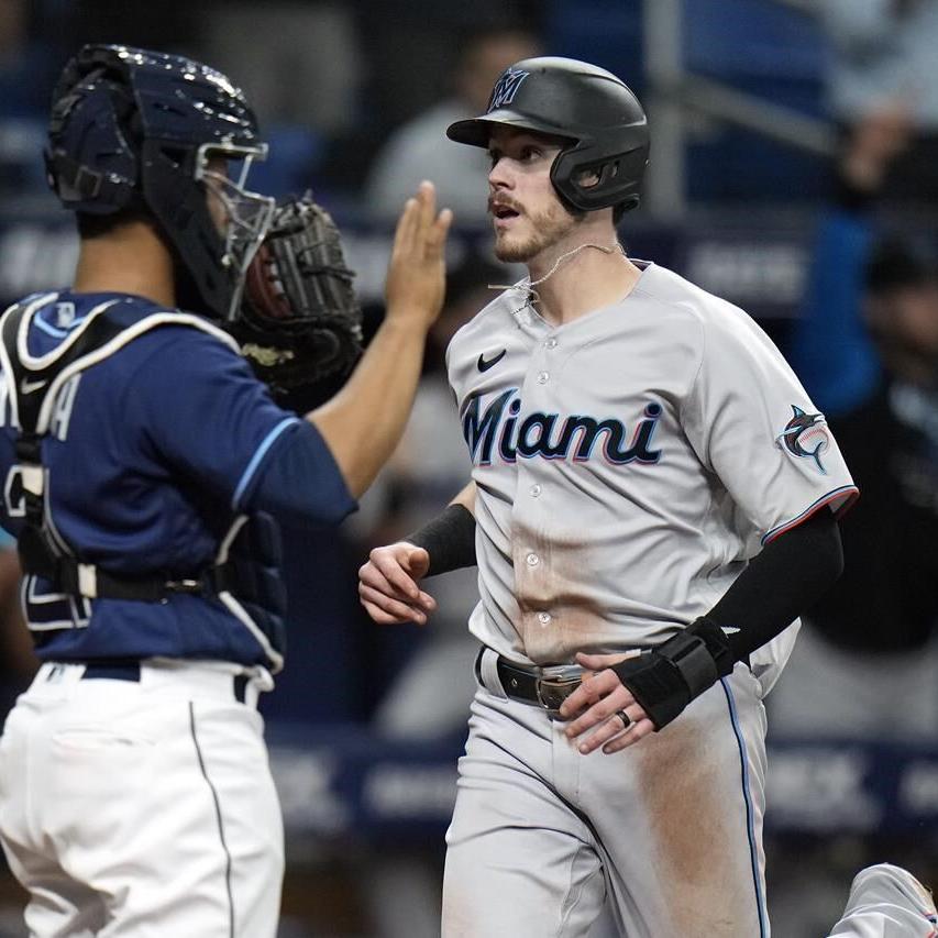 Ramirez homer caps 5-run 1st, Rays beat Marlins 5-4