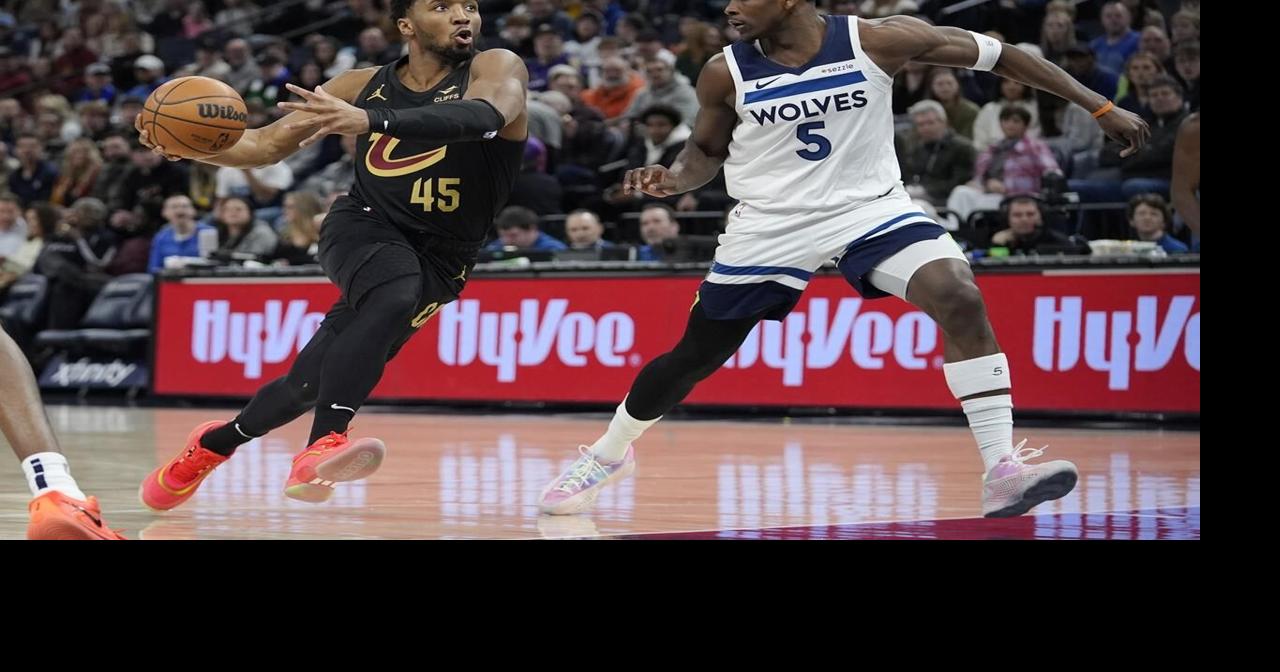 NBA-leading Cavaliers seize control in the 2nd half and beat Timberwolves 124-117