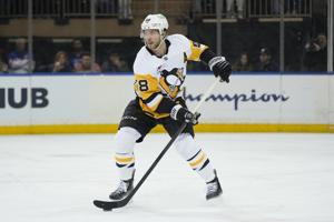 Pittsburgh Penguins defenceman Kris Letang undergoes surgery to close small hole in his heart