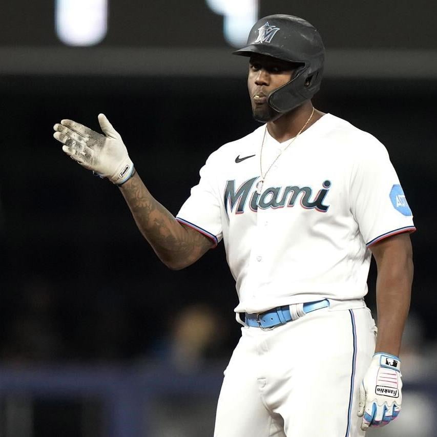 Marlins' Jake Burger hits game-winning single, Miami beat Mets