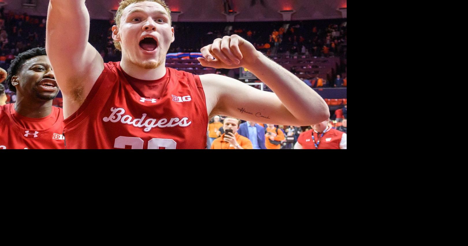 Wisconsin rallies from 12-point second-half deficit for 92-90 overtime win over No. 8 Illinois