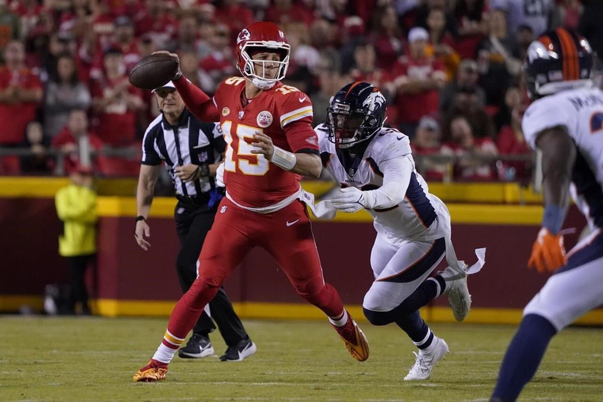 Patrick Mahomes Is Proving That QBs From Gimmicky College Offenses Can  Succeed In The NFL
