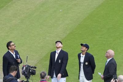 Stokes wins the toss again and England chooses to bowl first against India in 4th test