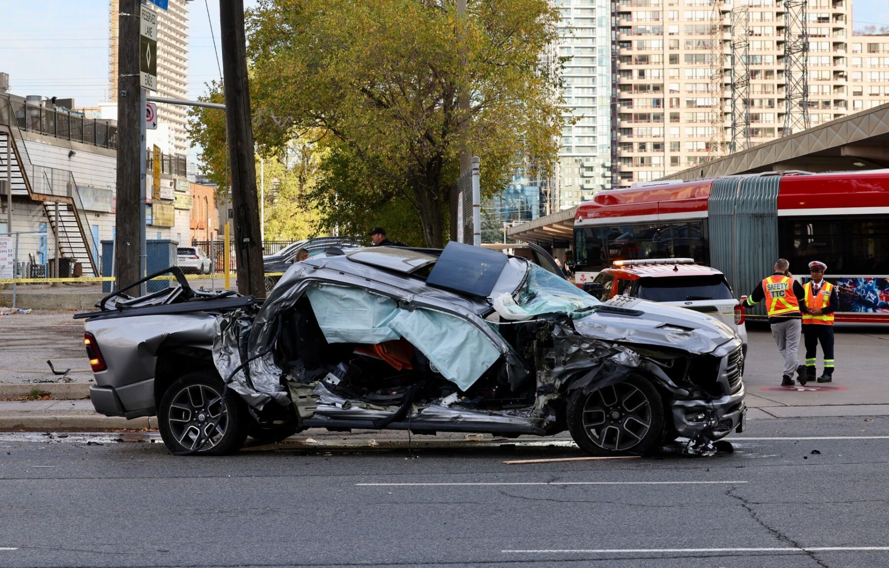 8 in hospital, 1 driver arrested, North York TTC bus crash