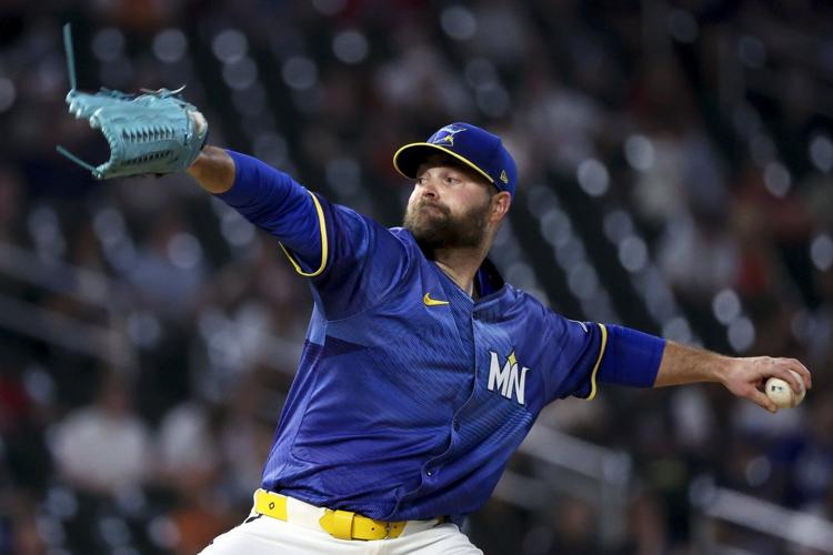 Twins reliever Danny Coulombe taking his 0.00 ERA to the 15-day injured list