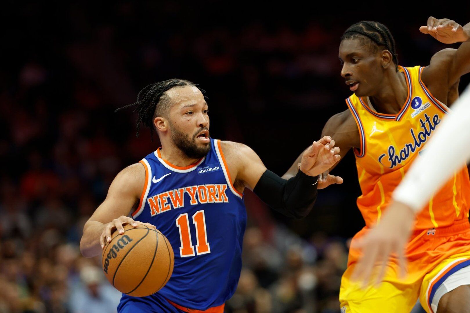 Kon Knueppel scores 26 as Hornets snap Knicks' 7-game win streak with ...