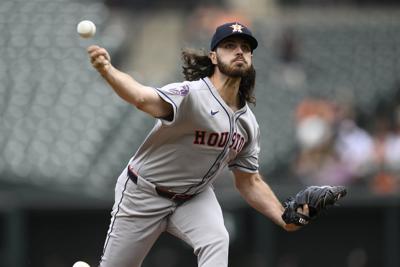 Astros place Arrighetti on the 15-day injured list because of inflammation in his right elbow