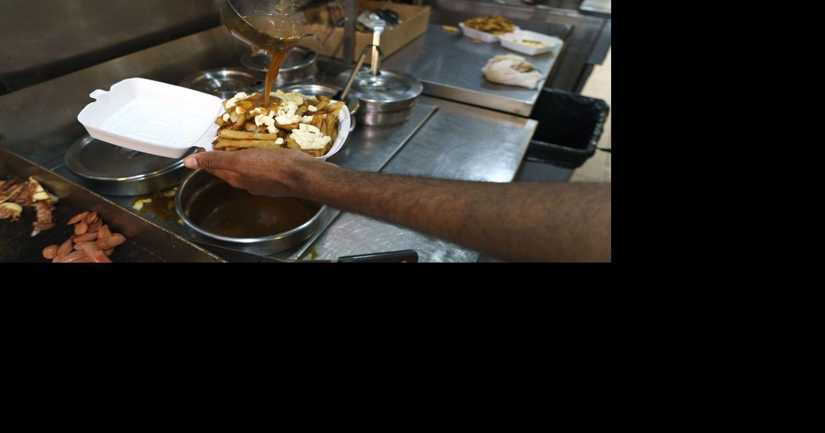 Dairy group to seek designated status for &lsquo;Quebec poutine cheese&rsquo;