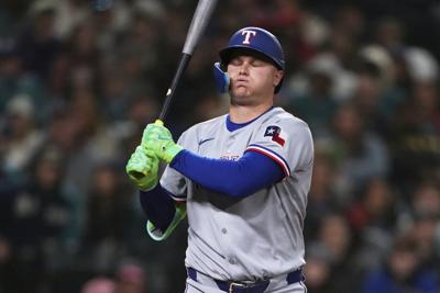 Rangers' Joc Pederson ends an 0-for-41 slump with a pinch-hit double in a loss at the A's