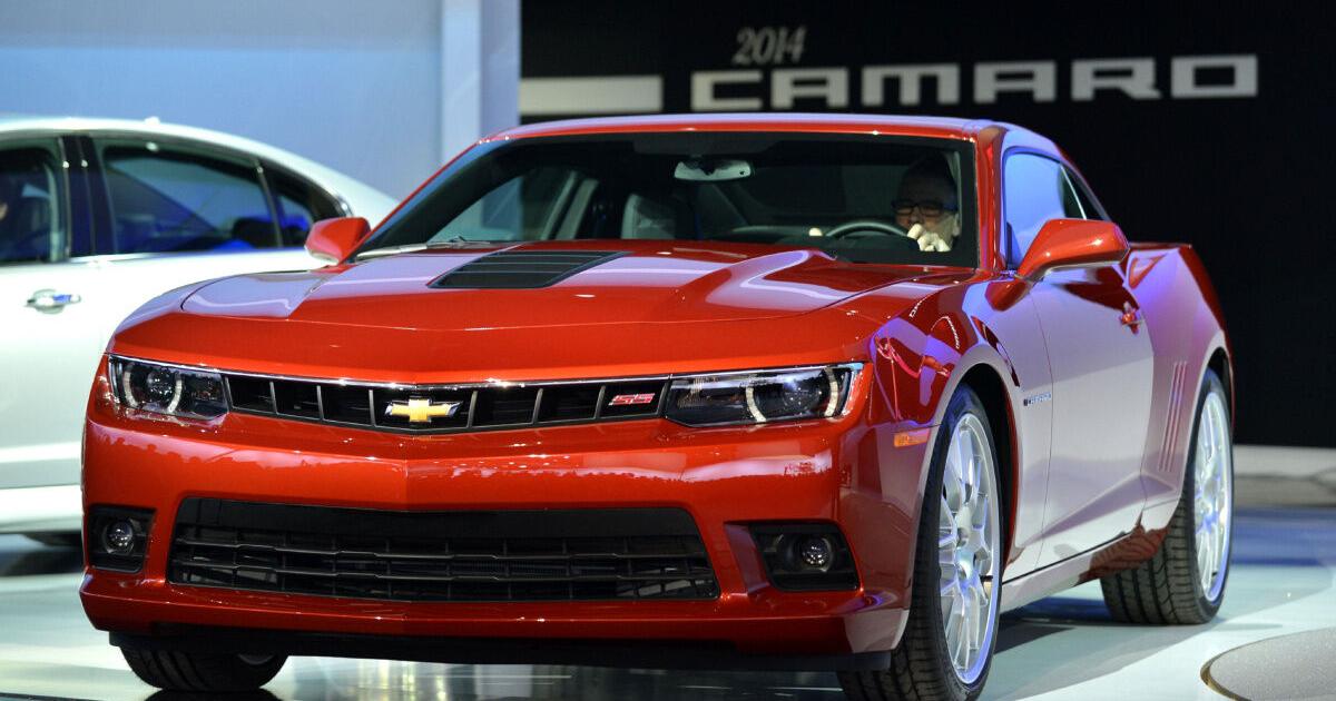 Another GM recall: 511,528 Chevy Camaros have key fob defect