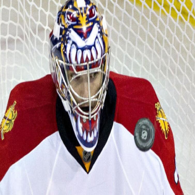 Roberto Luongo is still not over getting benched for a 2014
