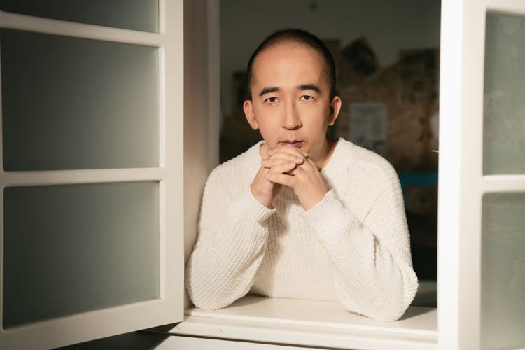 Fresh pic of Hang (Sam) Li