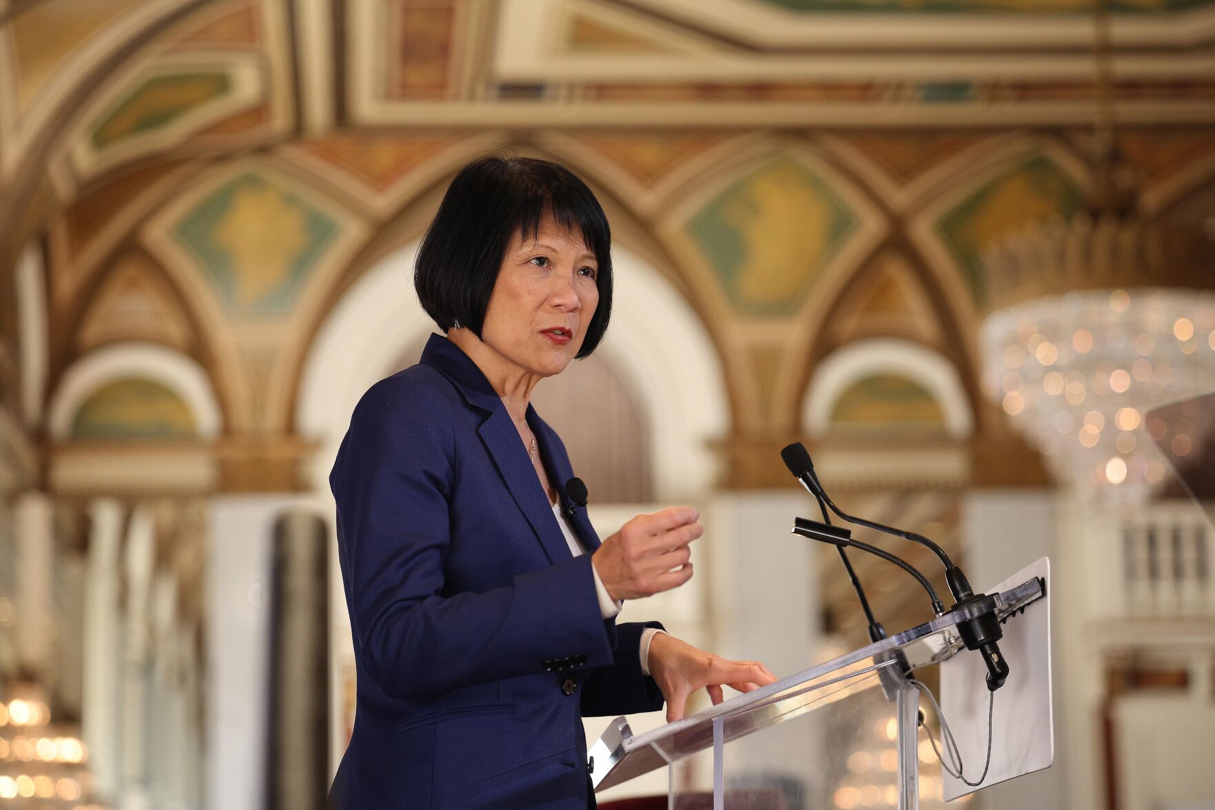 Can Olivia Chow find the sweet spot in Toronto s budget