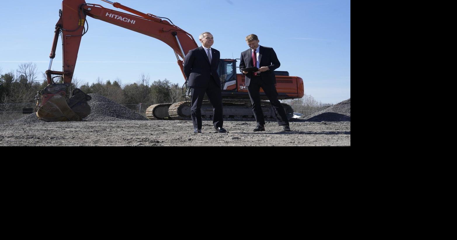 Ottawa still pledging to double construction pace despite home building headwinds