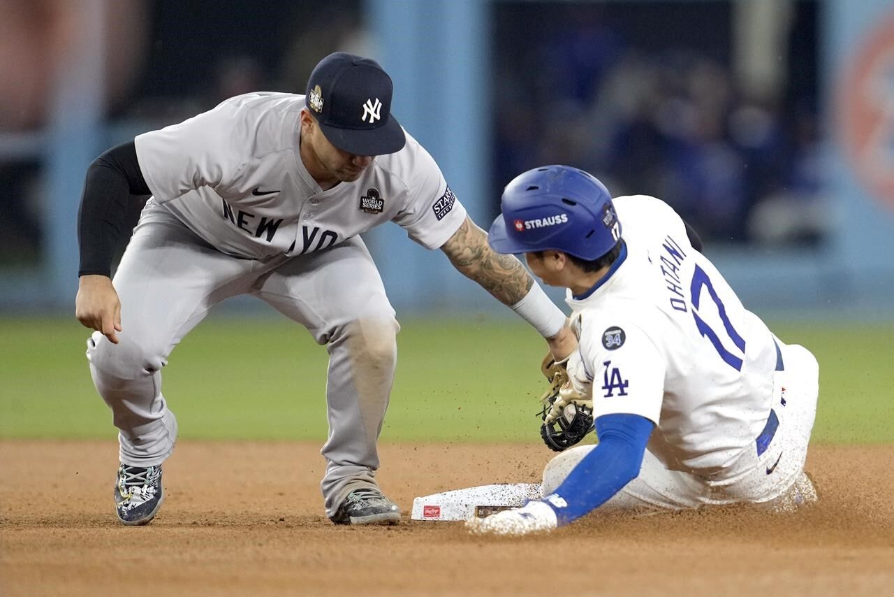 Yamamoto Shuts Down Yankees, Freeman Homers Again As Dodgers Win 4-2 ...