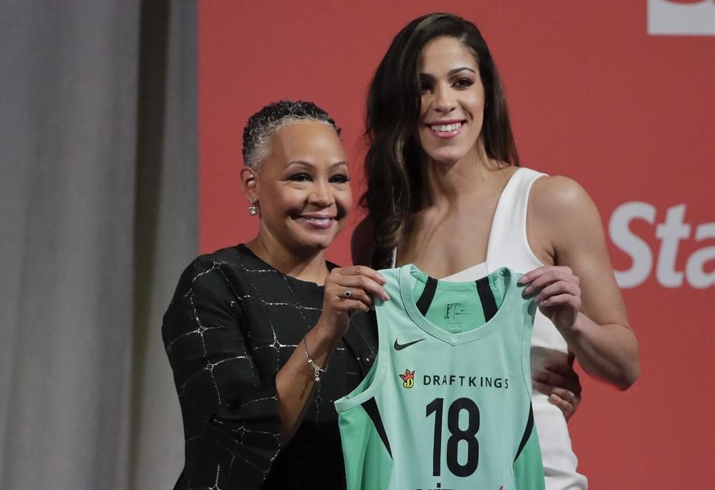 Kia Nurse selected tenth in the 2018 WNBA Draft, headed to New York