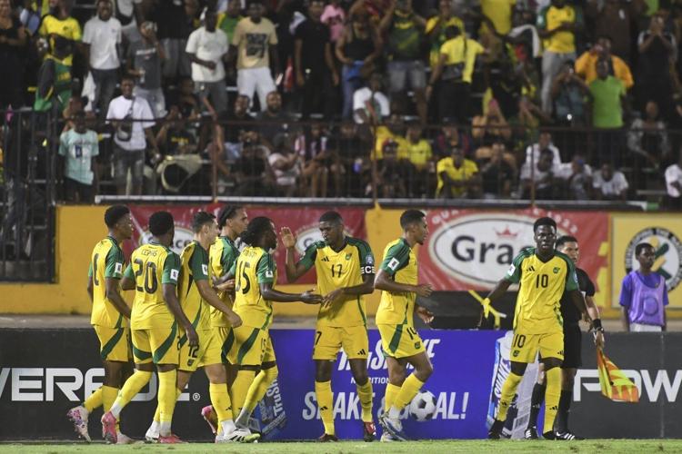 Honduras beats Nicaragua 2-0 to lead Group C in Central American World Cup qualifying