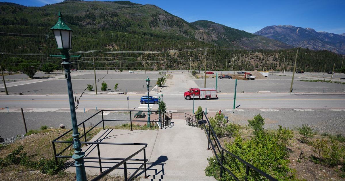 Drawn lot decides mayor of Lytton, B.C., after votes are tied at 45 each