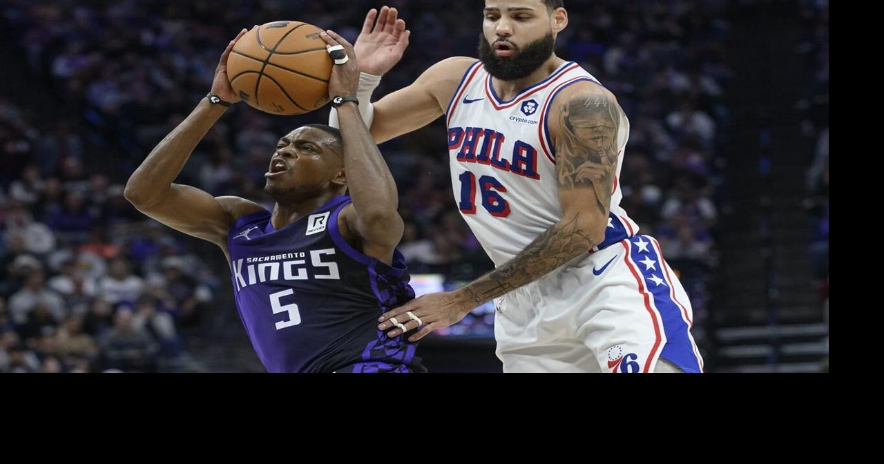 Kings' Fox returns from bruised glute, while Bulls' White misses game with strained neck