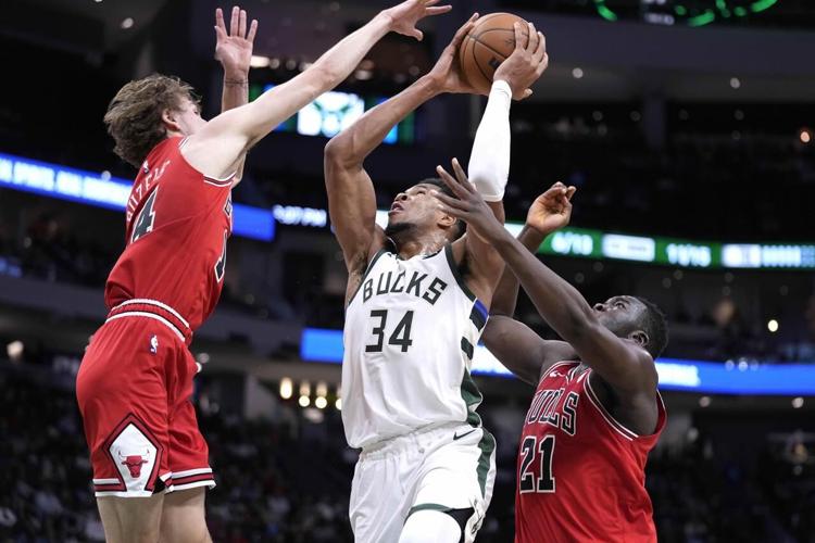 Mesmerizing Giannis (knee) Sits As Rollins Leads Bucks To Win Moment Photography Mesmerizing Giannis (knee) Sits As Rollins Leads Bucks To Win Moment Photography