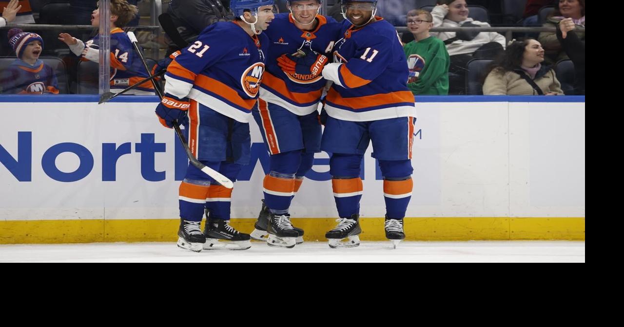Barzal, Nelson each have goal and assist as Islanders beat Sharks 4-1