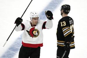 Smejkal nets first goal, Senators upset Bruins 3-1 in finale