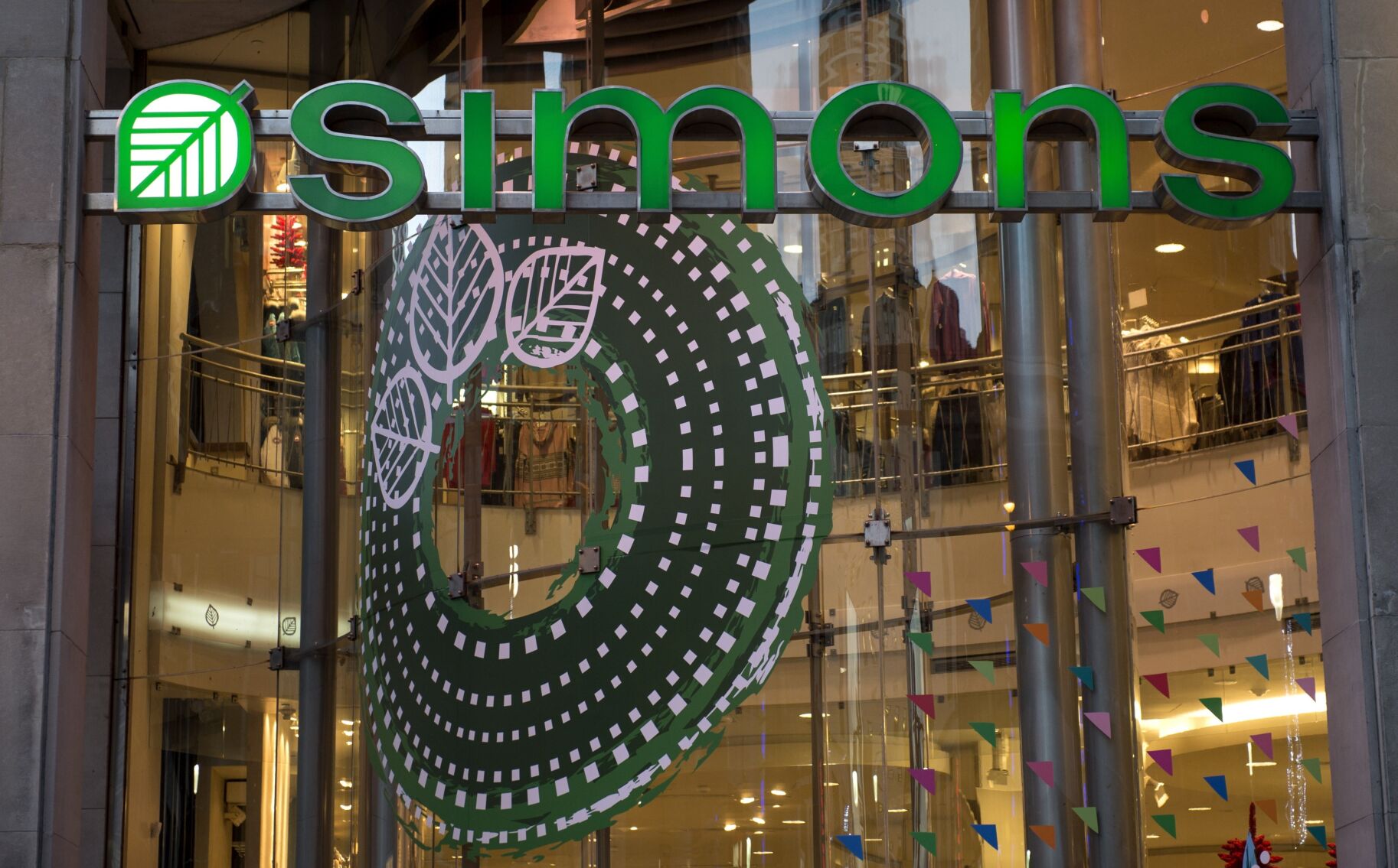 where is the nike store in yorkdale