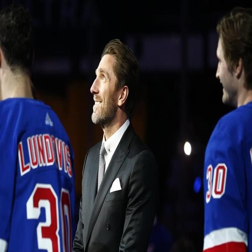 Coronation: Rangers retire Henrik Lundqvist's No. 30 in ceremony