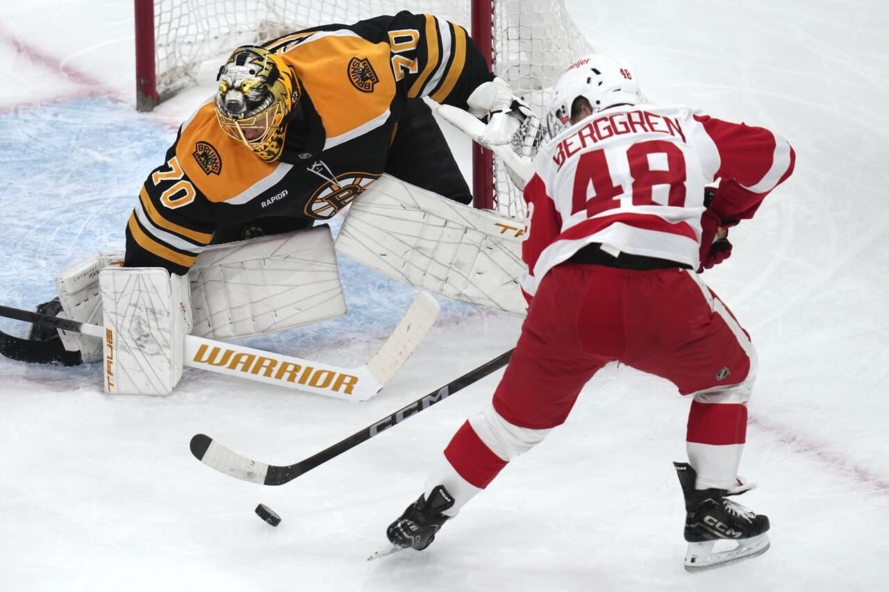 Pavel Zacha Scores 2:15 Into Overtime And Lifts The Bruins To A 3-2 Win ...