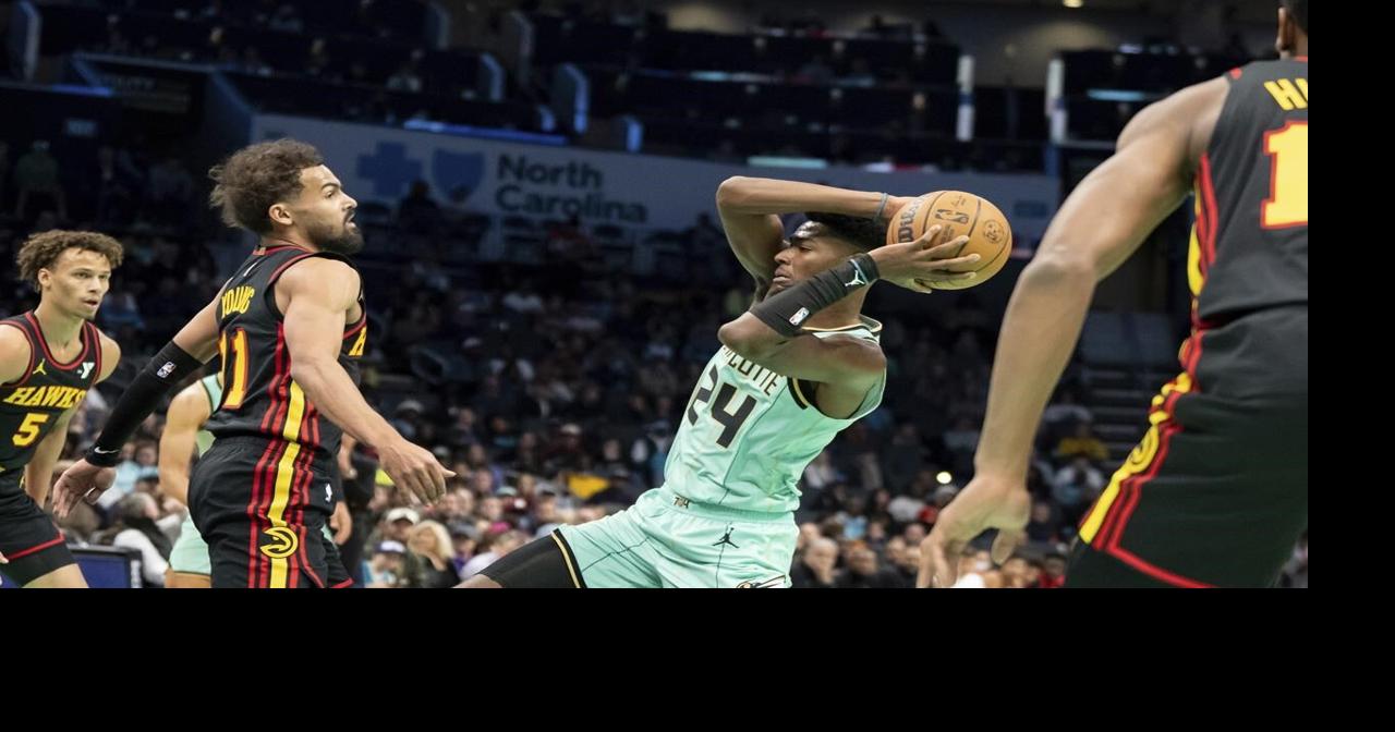 Jalen Johnson scores 20 points, Hawks hang on to beat Hornets 107-104 for 3rd straight win