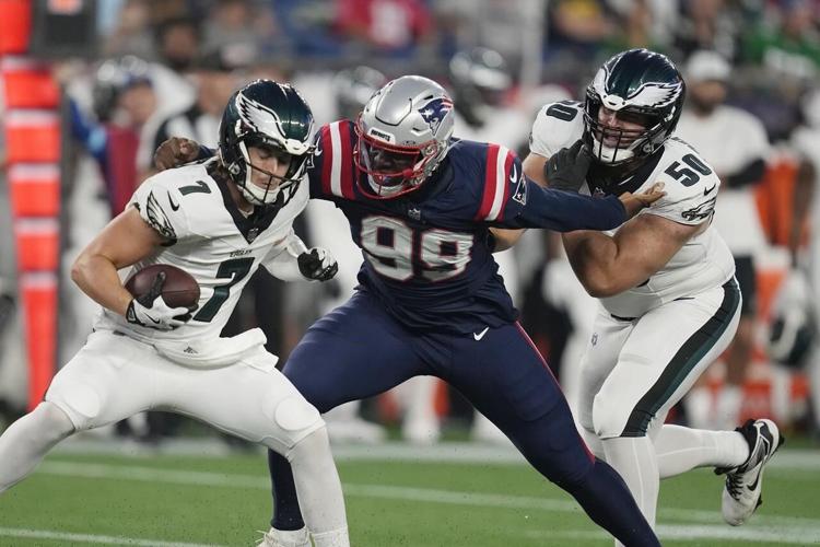 Drake Maye leads Patriots on 2 scoring drives in 14-13 preseason loss to Eagles