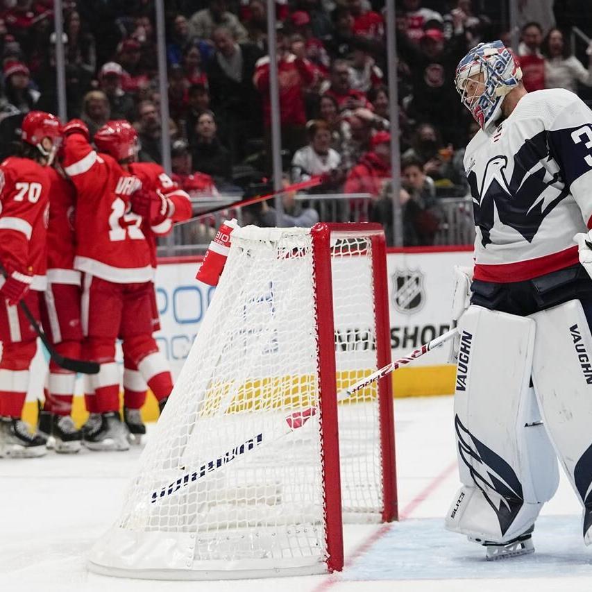 Senators ride 1st-period outburst to victory over Maple Leafs in