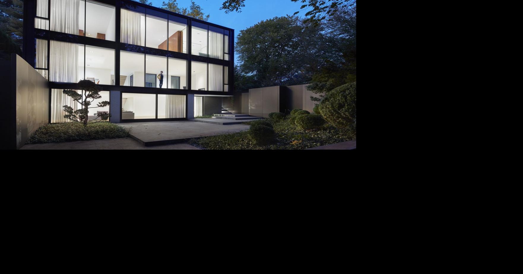 Ravine Residence, in Rosedale, Ont., boasts ravine views
