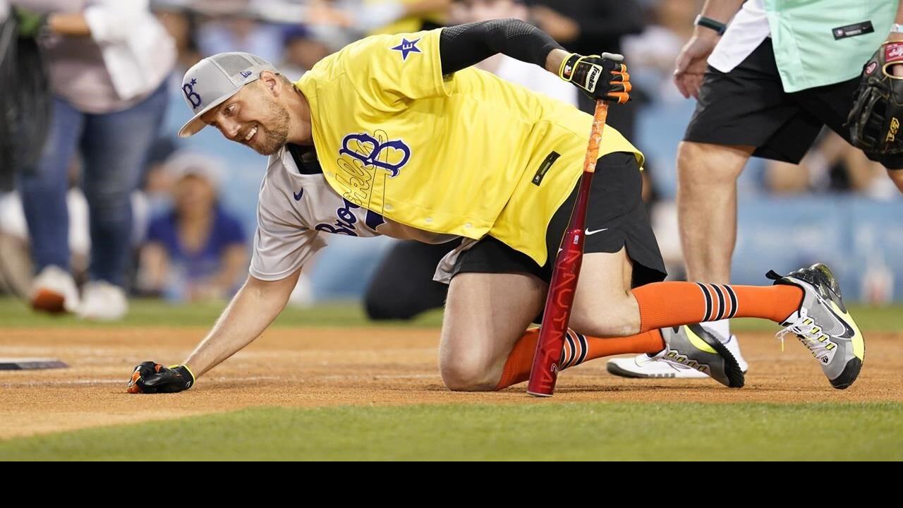 Bad Bunny en la MLB All-Star Celebrity Softball Game