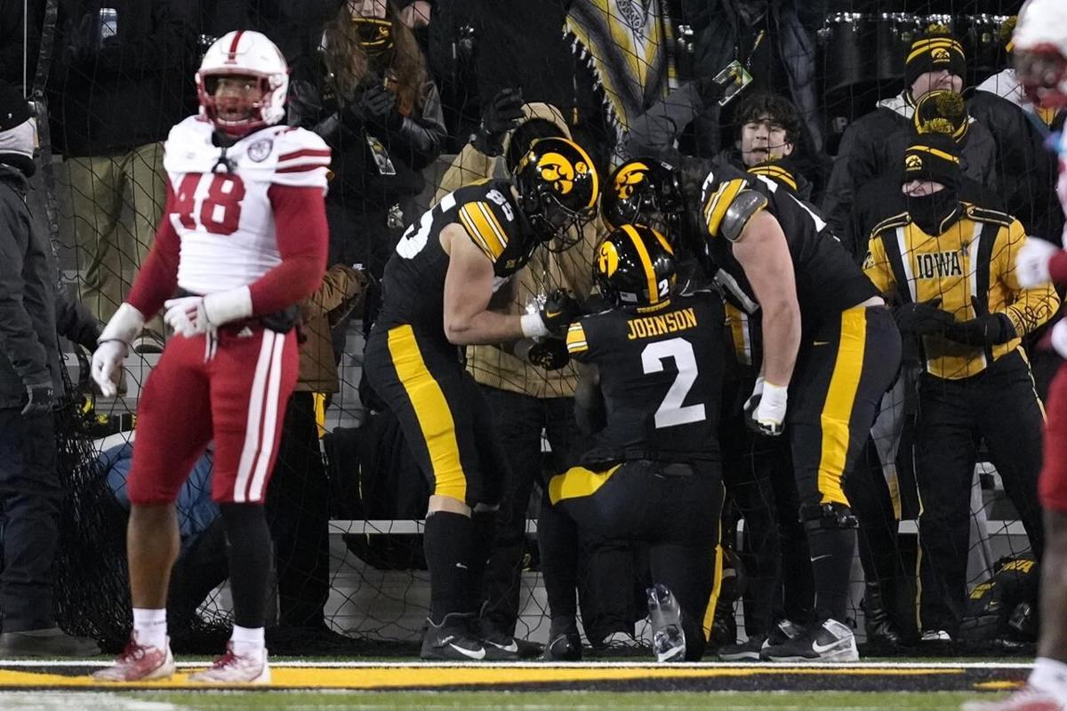 Can You Play in a Bowl Game If You Declare for the NFL Draft?