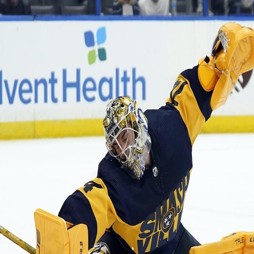 Predators: Juuse Saros has new gold pads, that also are blue