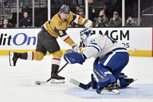 Golden Knights top Maple Leafs 5-2 for 3rd straight win