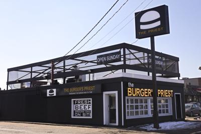 ci-burger-arson-jul15.JPG