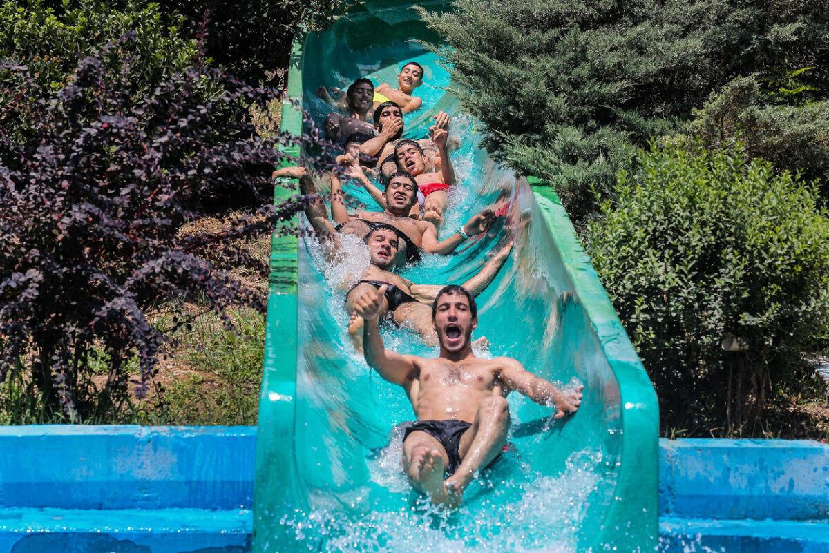Iran water parks making a splash, but modestly