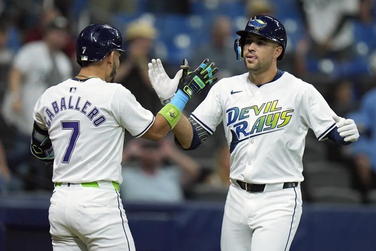 Jonny DeLuca scores on error in the 9th, Rays beat Diamondbacks 5-4